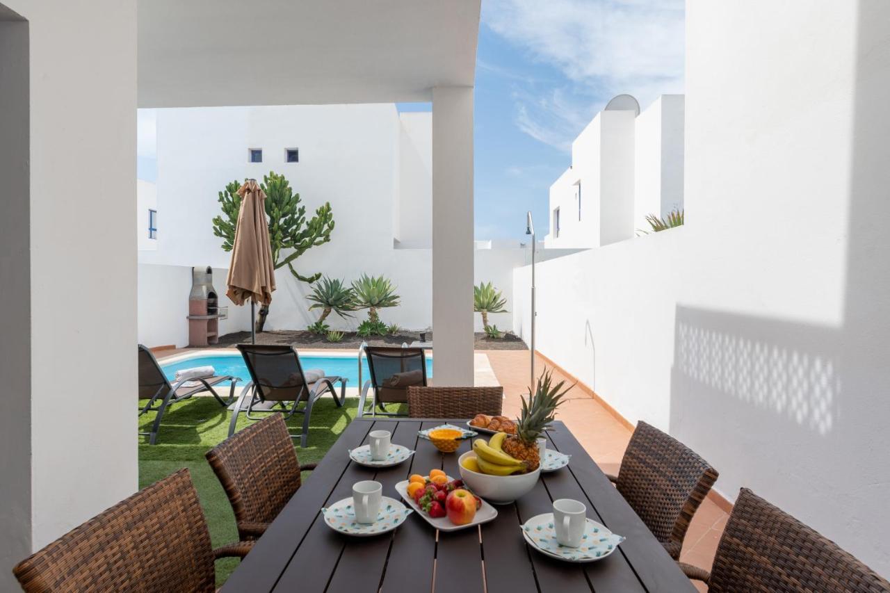 Luxury 3-Bedroom Villa With Heated Private Pool - In Marina Rubicon, Playa Blanca, Lanzarote Buitenkant foto