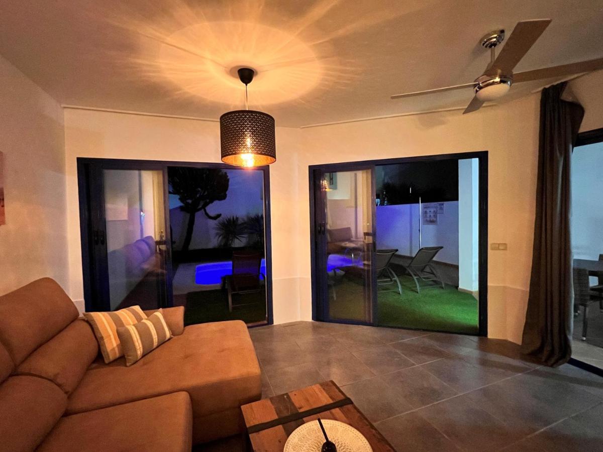 Luxury 3-Bedroom Villa With Heated Private Pool - In Marina Rubicon, Playa Blanca, Lanzarote Buitenkant foto